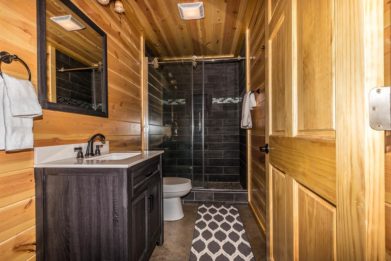 Hocking Hills Cabins & Resort Foxfire Logan Exterior foto