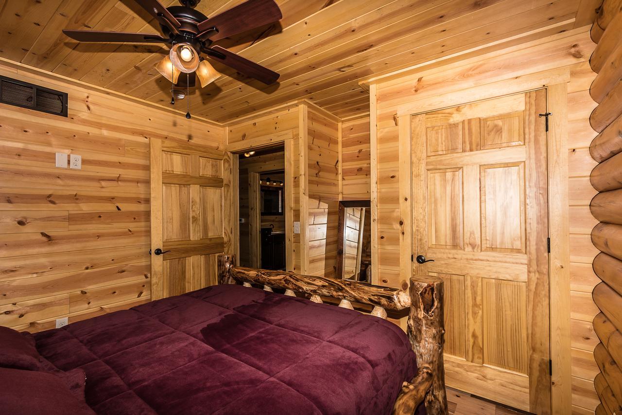 Hocking Hills Cabins & Resort Foxfire Logan Exterior foto