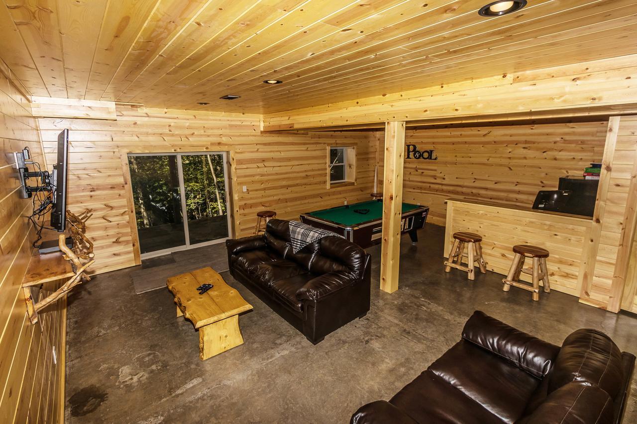 Hocking Hills Cabins & Resort Foxfire Logan Exterior foto