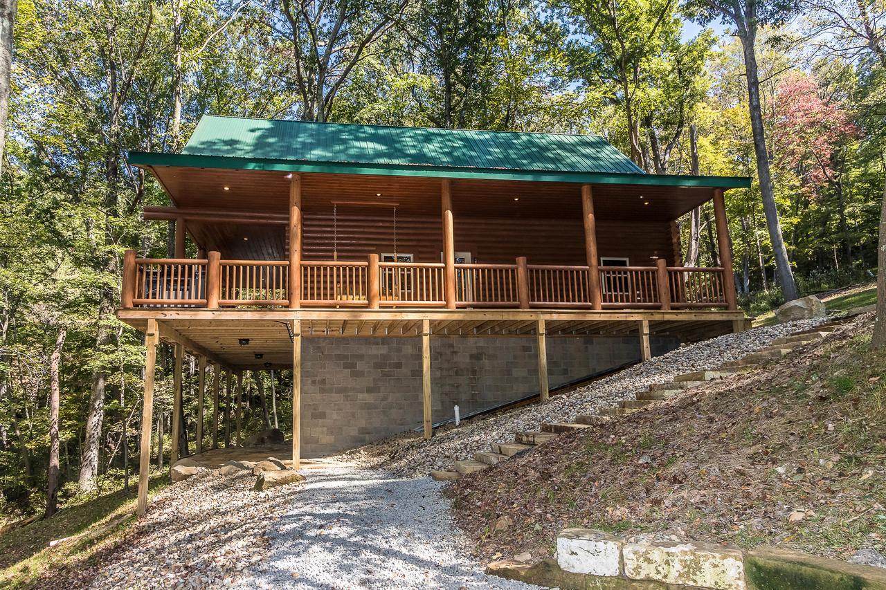 Hocking Hills Cabins & Resort Foxfire Logan Exterior foto