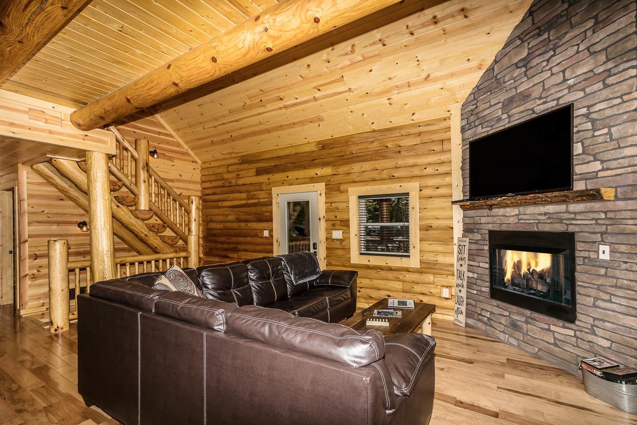 Hocking Hills Cabins & Resort Foxfire Logan Exterior foto