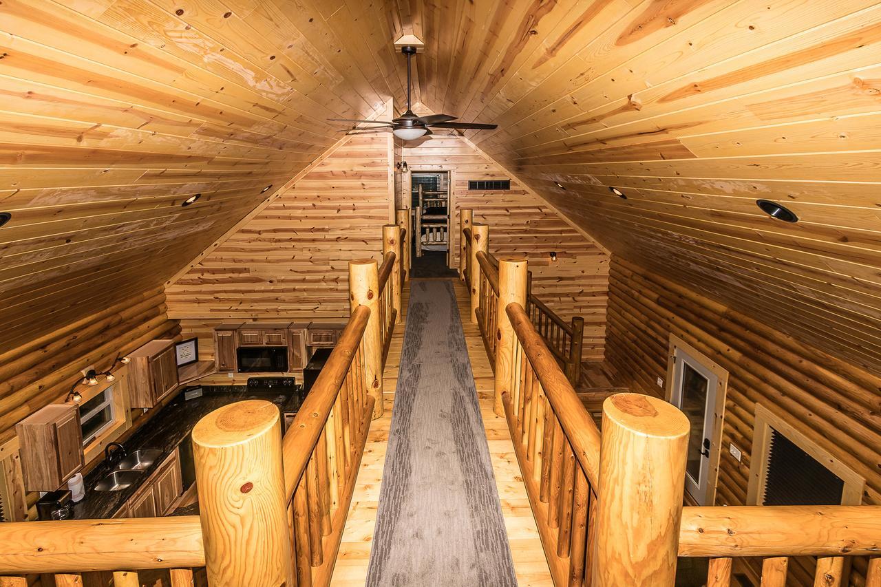 Hocking Hills Cabins & Resort Foxfire Logan Exterior foto