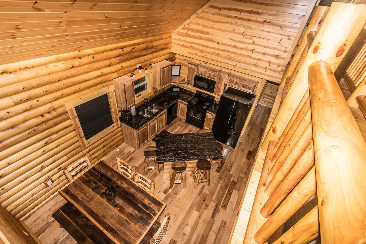 Hocking Hills Cabins & Resort Foxfire Logan Exterior foto
