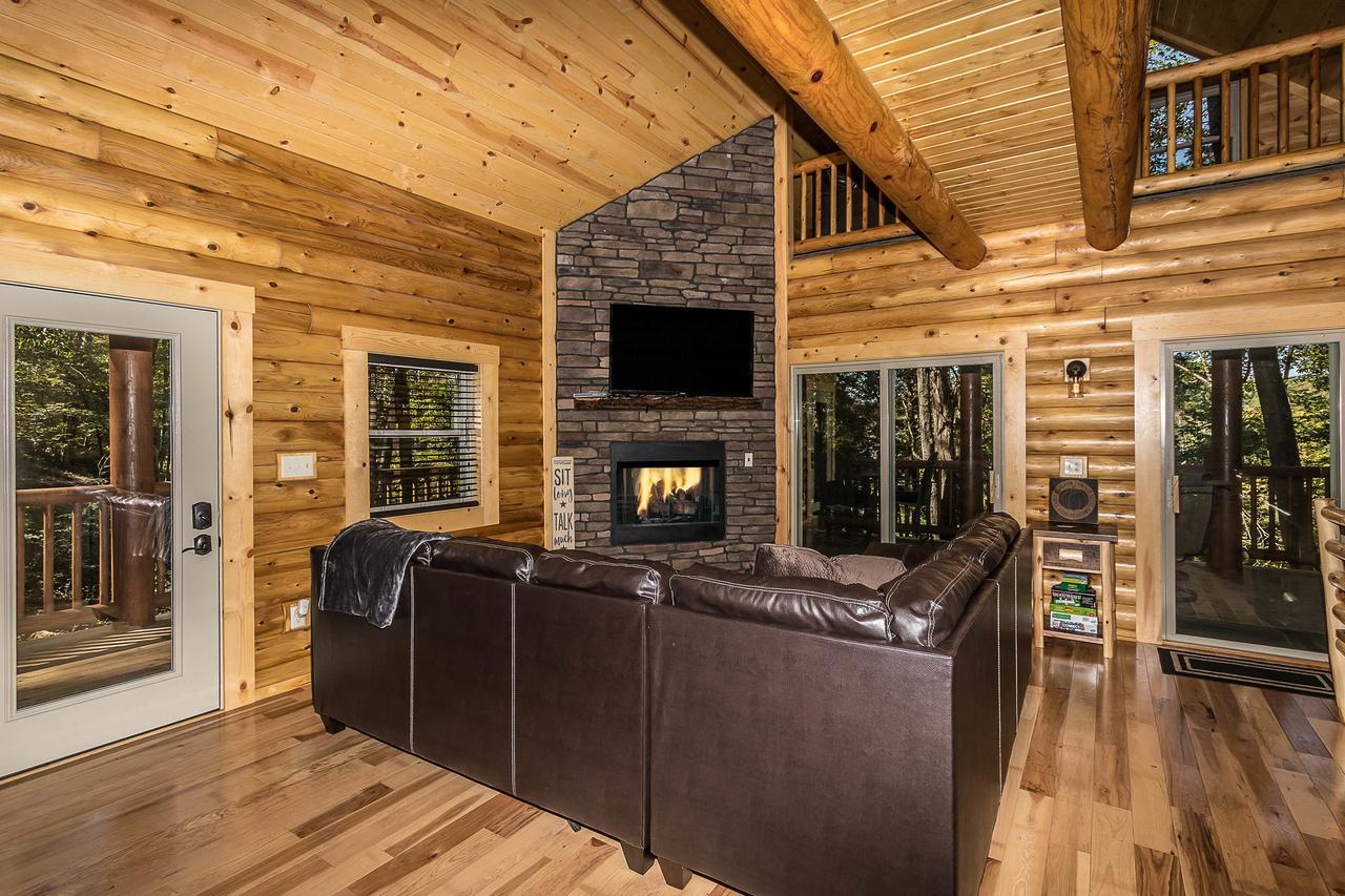 Hocking Hills Cabins & Resort Foxfire Logan Exterior foto